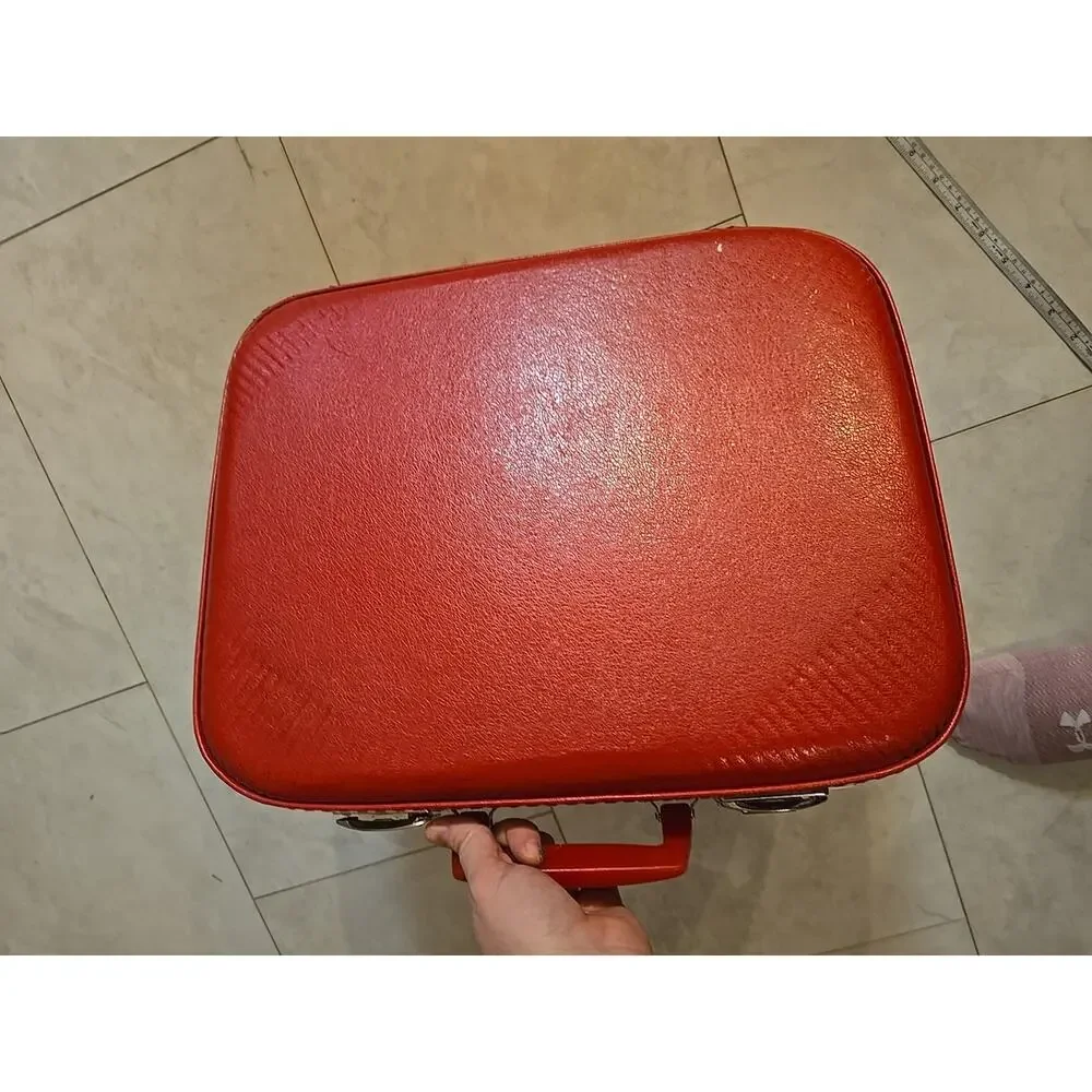 VTG Red Just‎ Visiting Love Grandma Hardshell Carry-On Weekend Travel Suitcase